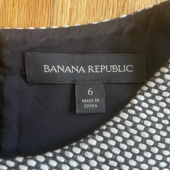 Banana Republic Shift Dress size 6 - Picture 5 of 8